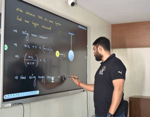A lecture at the digital board